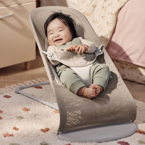 BabyBjörn Baby Bouncers Balance Soft- 3D Mesh, Grey Beige/White