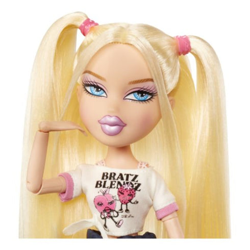 Bratz Stylin Doll - Cloe