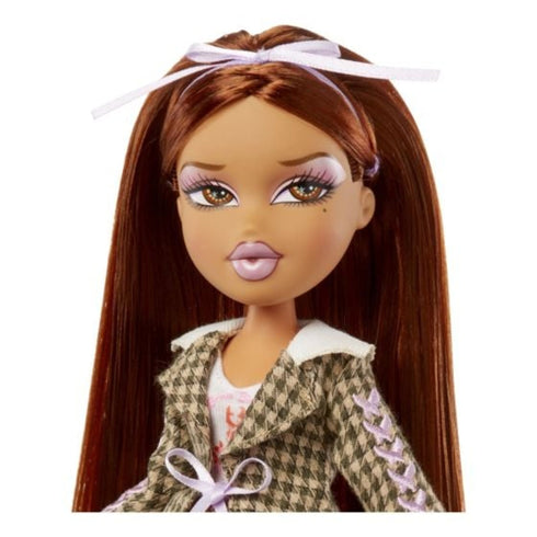 Bratz Stylin Doll - Yasmin