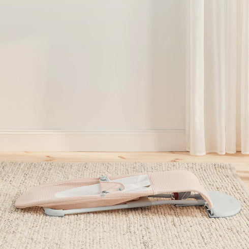 BabyBjörn Baby Bouncers Balance Soft- 3D Mesh, Pearly Pink/White