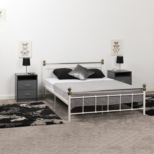 Marlborough 4FT6 Bed - White/Antique Brass