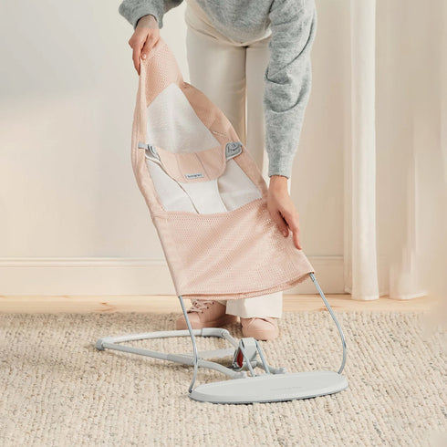 BabyBjörn Baby Bouncers Balance Soft- 3D Mesh, Pearly Pink/White