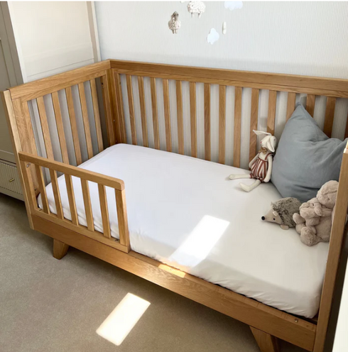 Clair De Lune Oak Cot Bed