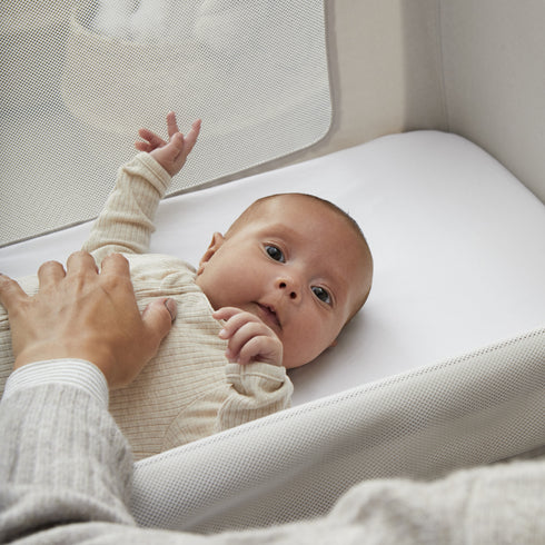 Shnuggle Air Lite Bedside Crib with Mattress- Taupe