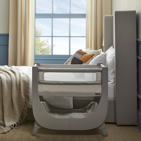 Shnuggle Air Lite Crib in Taupe & Bedding Bundle