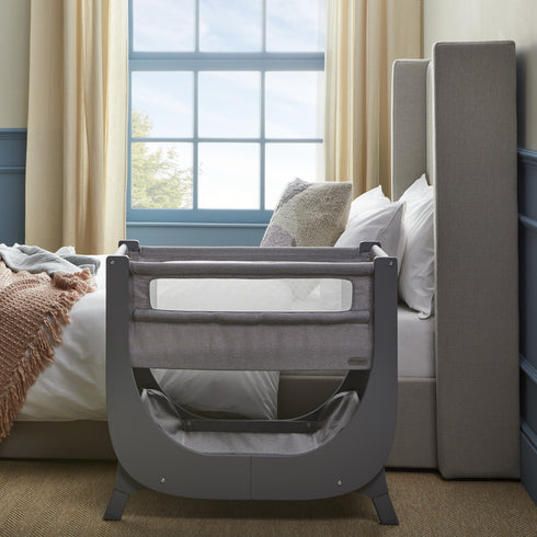 Shnuggle Air Lite Crib in Grey & Bedding Bundle