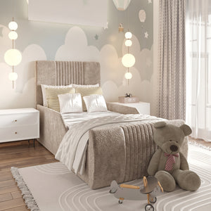 Teddy Linen