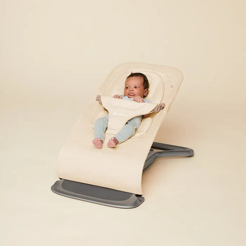 Ergobaby Evolve Bouncer - Cream Mesh