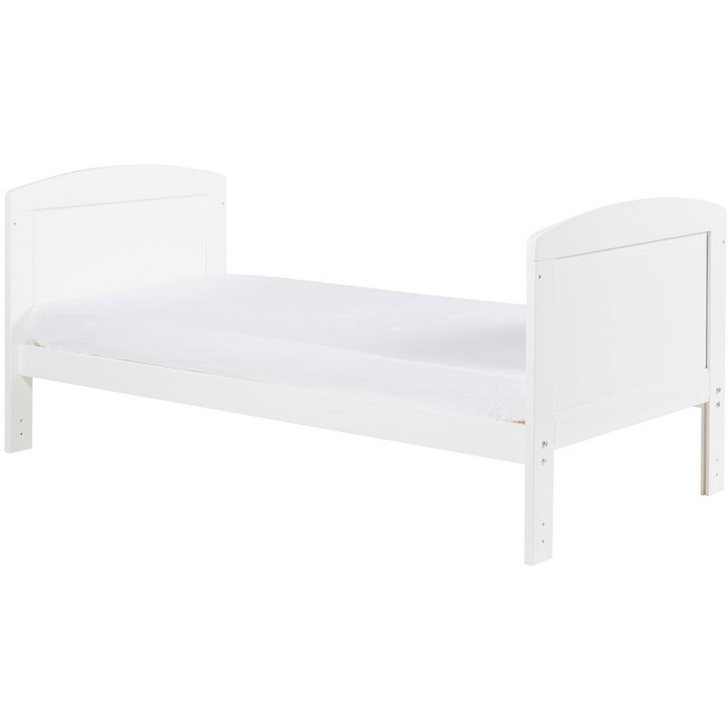 Ickle Bubba Coleby Classic Cot Bed - White