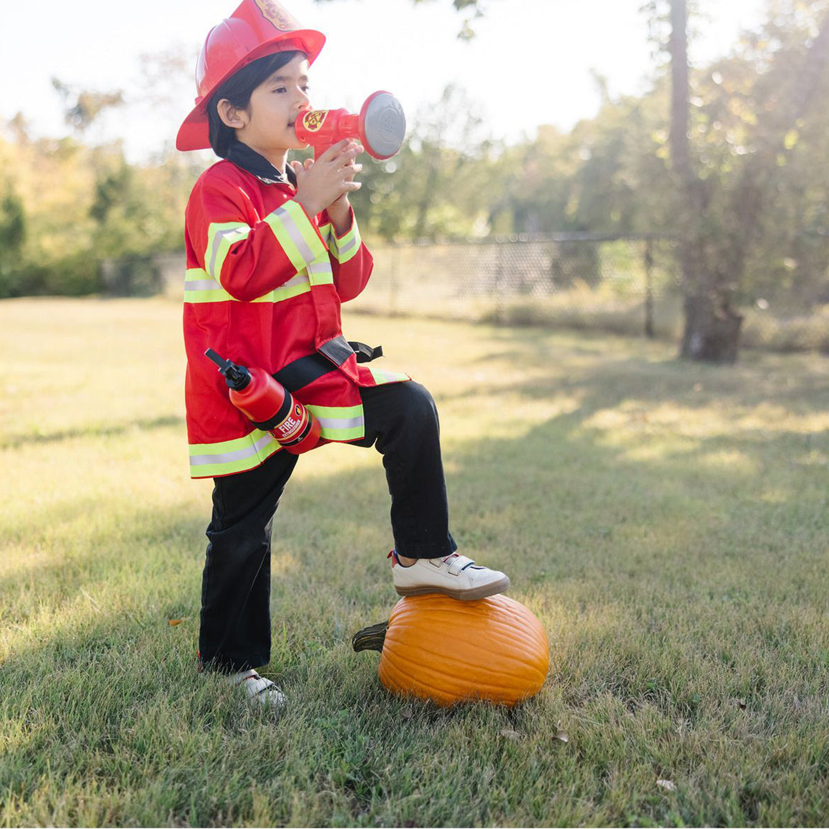 Melissa & Doug - Fireman Dress Up