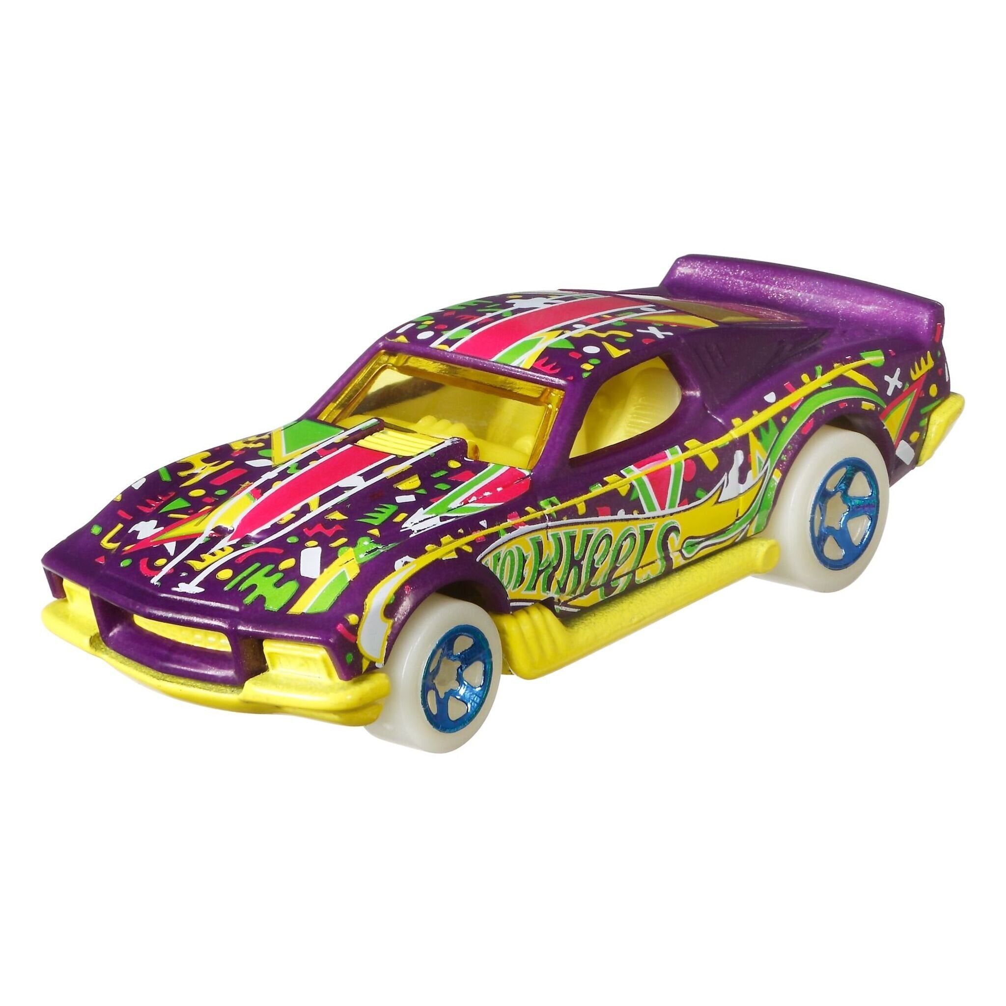 Hot Wheels Monster Trucks Glow In The Dark Bundle