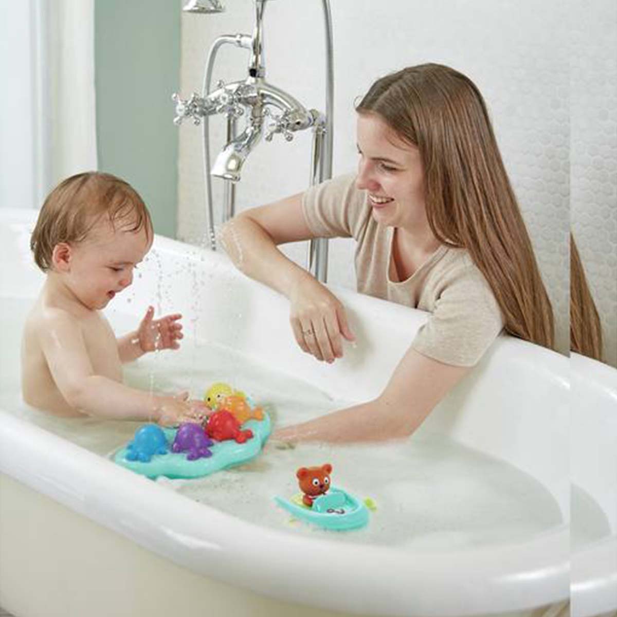 Hape Tubing Pull-back Boat