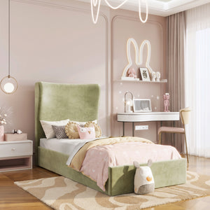 Plush Velvet Celery