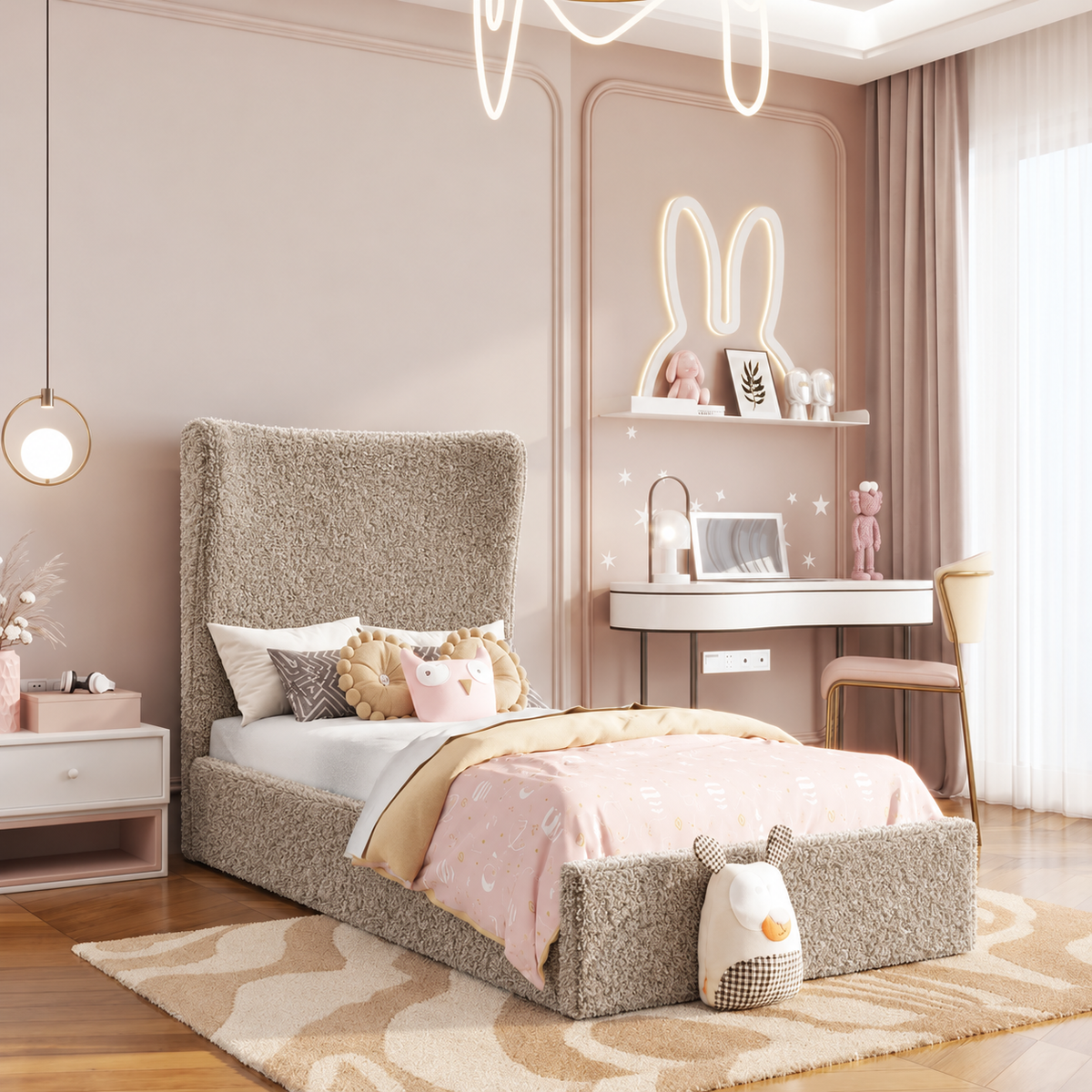 Teddy Linen