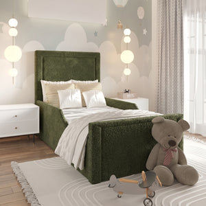 Teddy Olive