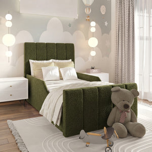 Teddy Olive